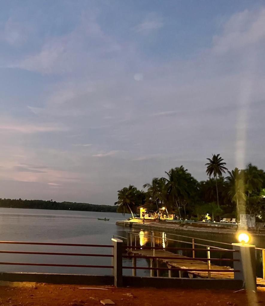 The Backwater Homestay 우두피 객실 사진